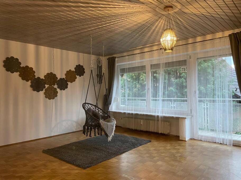 Fewo Boho 110 Qm Mit Bergblick 3 Min Bahnhof Apartment Laufen Luaran gambar