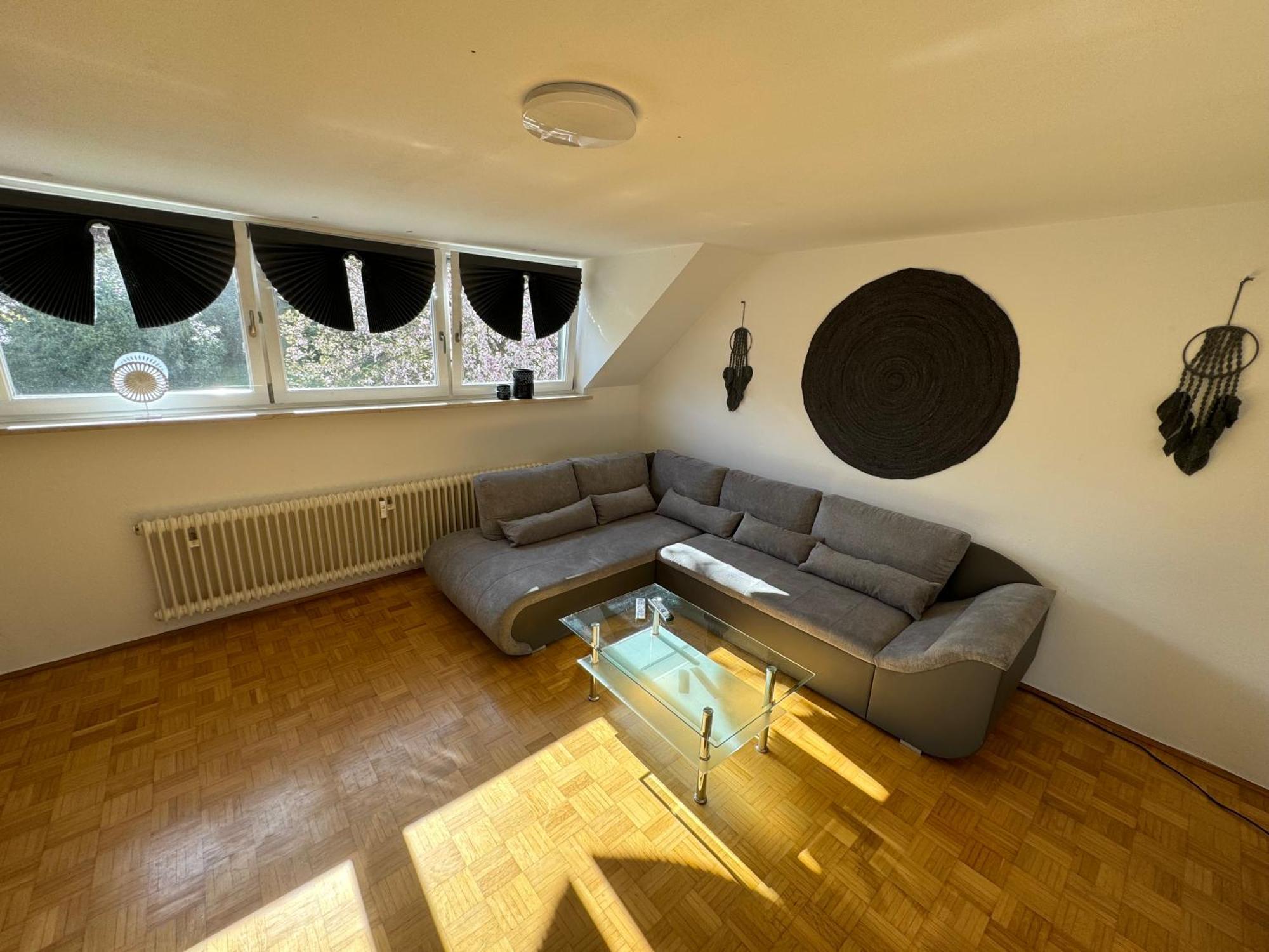 Fewo Boho 110 Qm Mit Bergblick 3 Min Bahnhof Apartment Laufen Luaran gambar